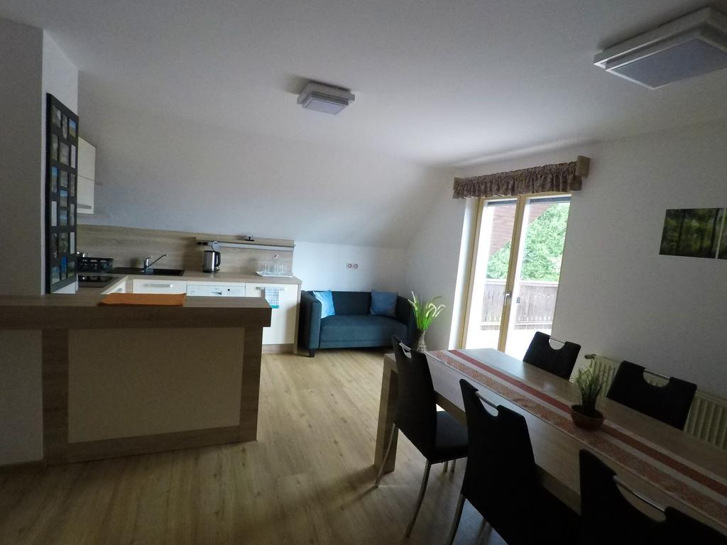 Lakeview Apartment Maja Near Bled Breznica エクステリア 写真