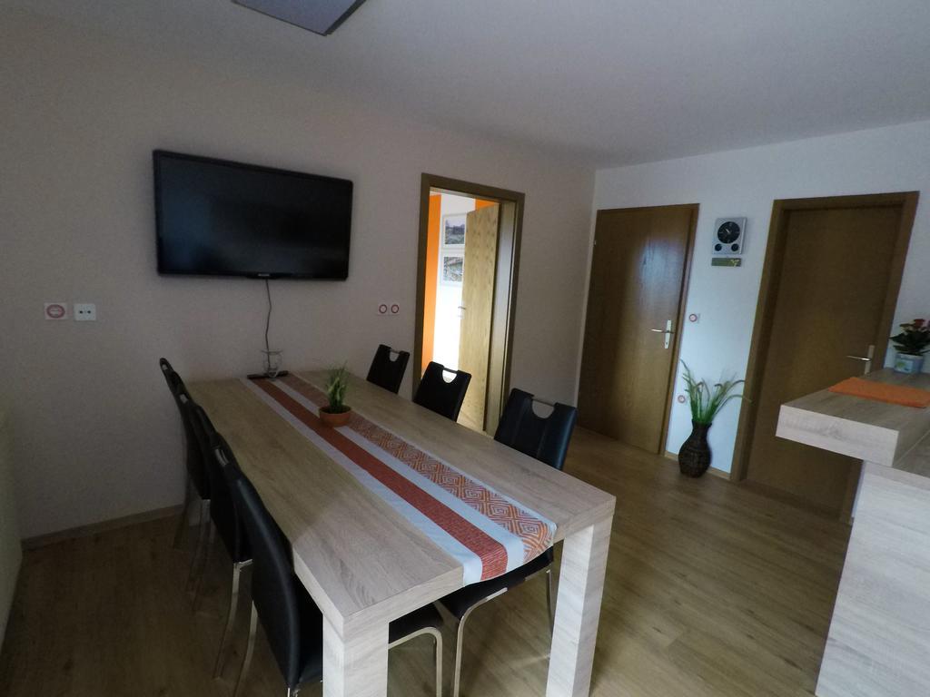 Lakeview Apartment Maja Near Bled Breznica エクステリア 写真